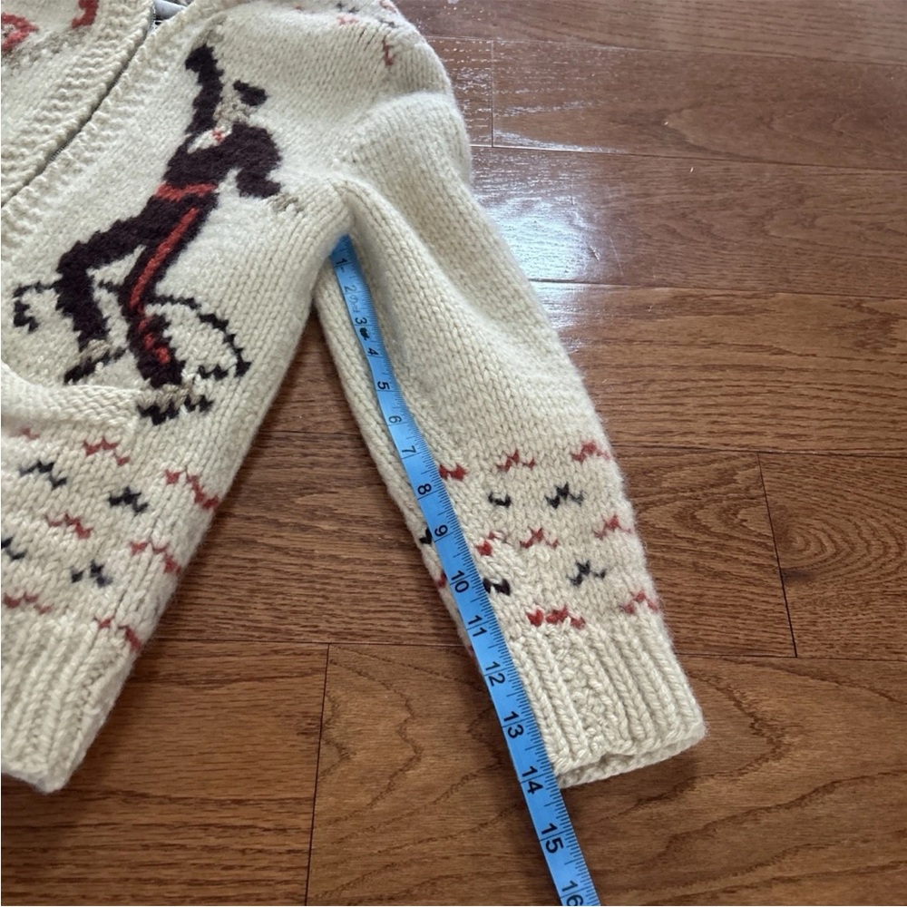 Vintage Mary Maxim Cowichan Figure Skating Wool Hand Knit Cream Sweater - Picture 12 of 12
